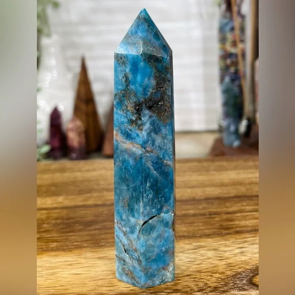 1230 Blue Apatite Crystal Tower - Picture 3 of 9